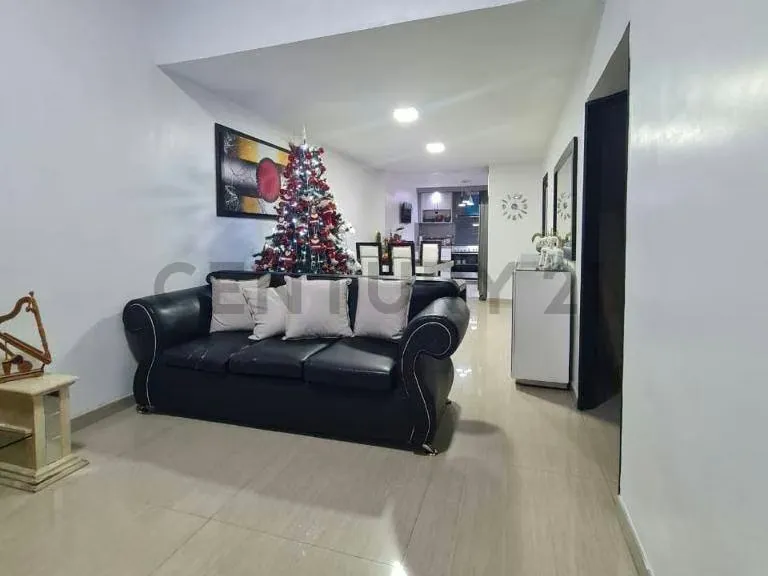 Casa lista para mudarse con potencial de ampliación en Muralla Arriba Guatire - 3