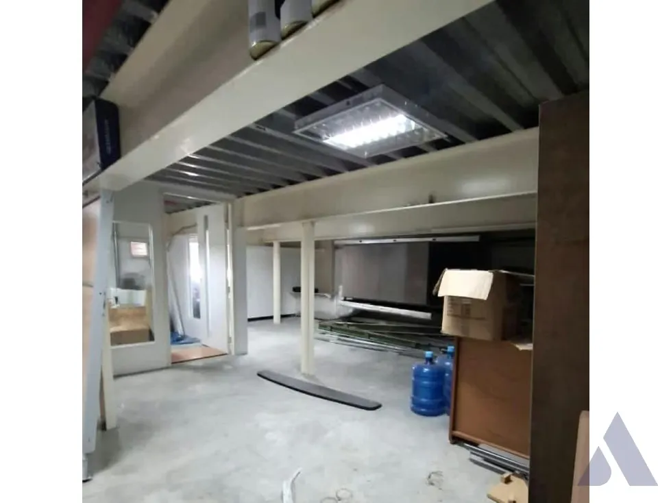 Se alquila oficina 180m2 La Lagunita 4632 - 10