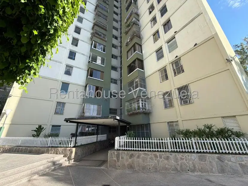 Apartamento (1 Nivel) en Venta en Los Samanes, Distrito Metropolitano