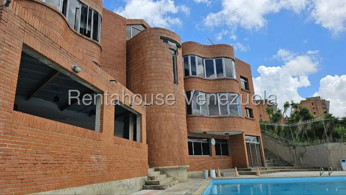 Casa (Multipes Niveles) en Venta en Los Samanes, Distrito Metropolitano - 14