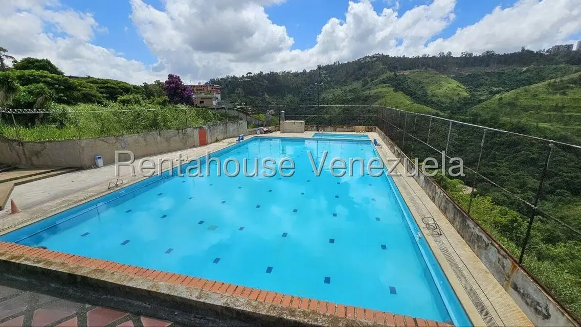 Casa (Multipes Niveles) en Venta en Los Samanes, Distrito Metropolitano - 51