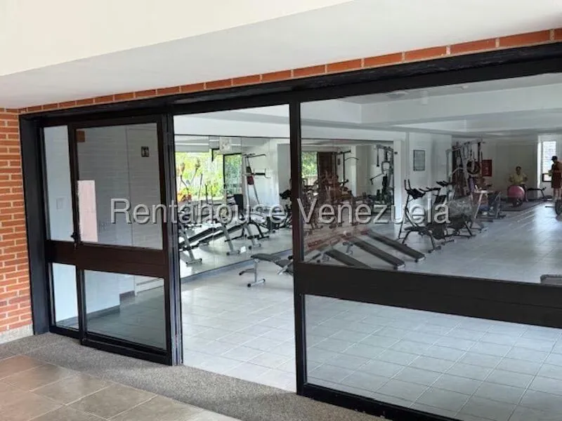 Apartamento (1 Nivel) en Alquiler en La Boyera, Distrito Metropolitano - 18