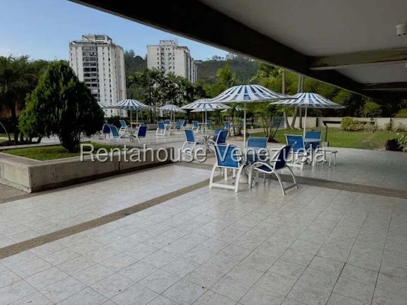 Apartamento (1 Nivel) en Alquiler en La Boyera, Distrito Metropolitano - 19