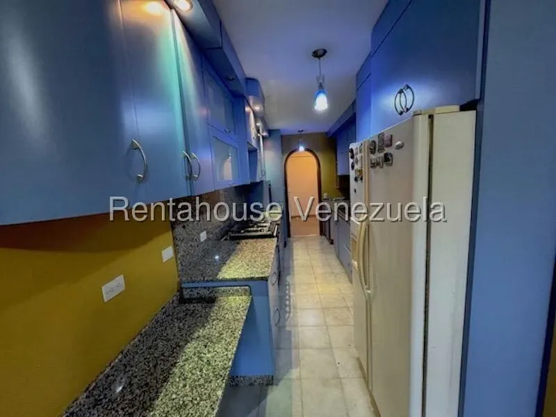 Apartamento (1 Nivel) en Alquiler en La Boyera, Distrito Metropolitano - 33
