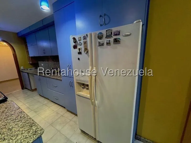 Apartamento (1 Nivel) en Alquiler en La Boyera, Distrito Metropolitano - 35