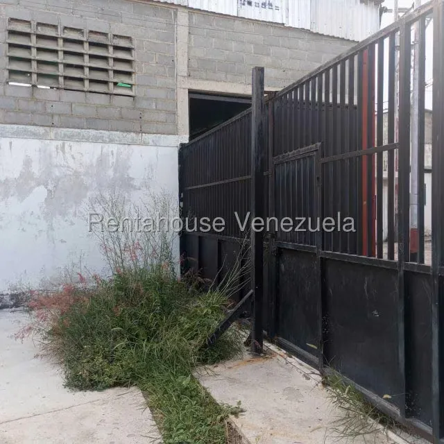 Galpon - Deposito en Alquiler en Zona Industrial 2, Lara - 38