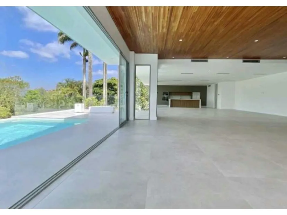 Vendo casa 1150m2 La Lagunita 6750 - 3