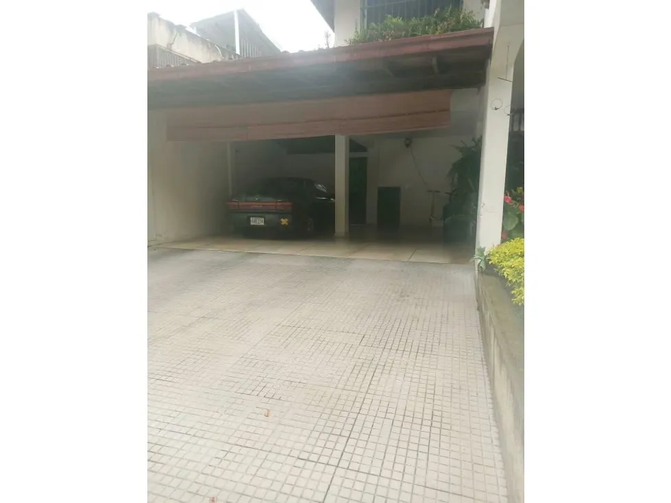 Vendo casa 520m2 Macaracuay 8808 - 4