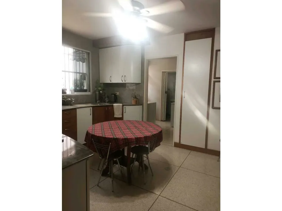 Vendo casa 520m2 Macaracuay 8808 - 8