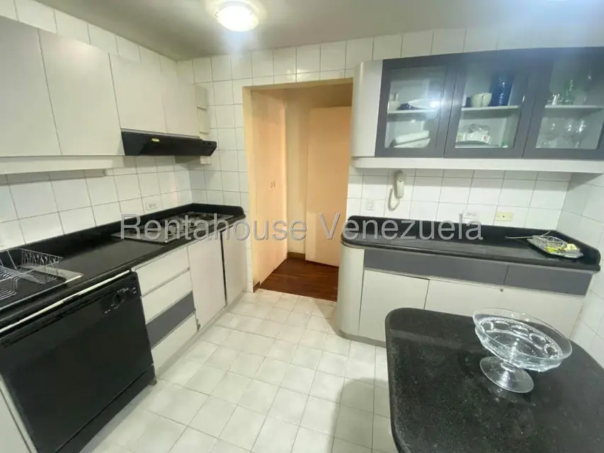 Apartamento (1 Nivel) en Venta en Los Samanes, Distrito Metropolitano - 11