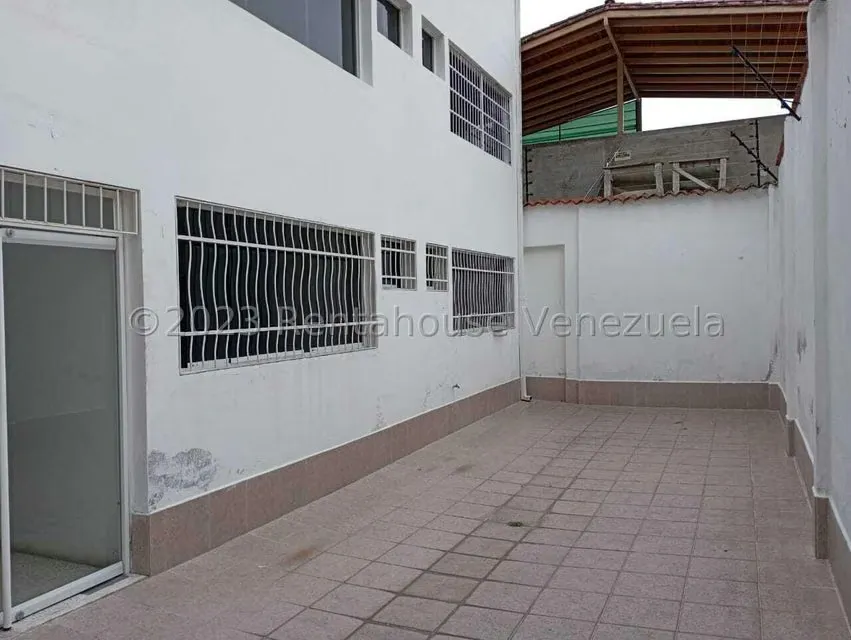 Local Comercial en Alquiler en Avenida 4, Merida - 3
