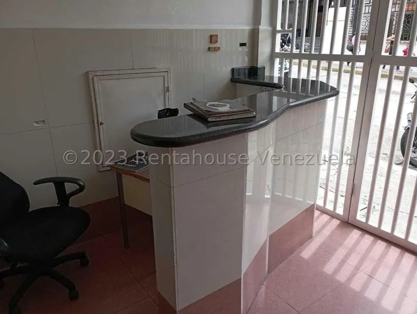 Local Comercial en Alquiler en Avenida 4, Merida - 4