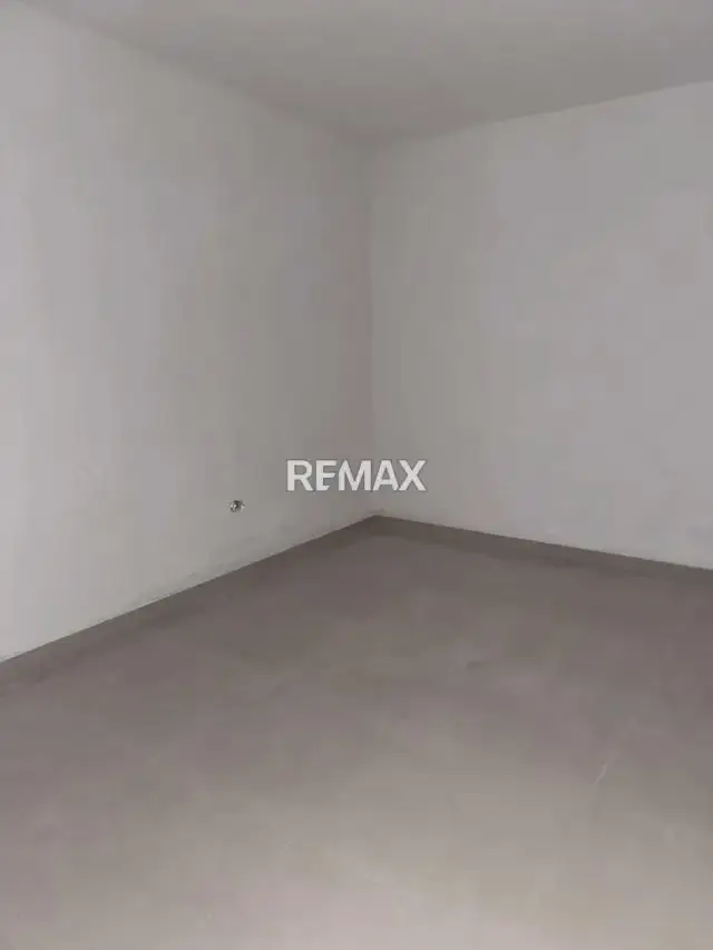 APARTAMENTO EN ARJONA EN OBRA BLANCA