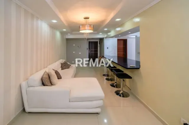 EN VENTA APARTAMENTO PLANTA 100% Urb El Parral - 5