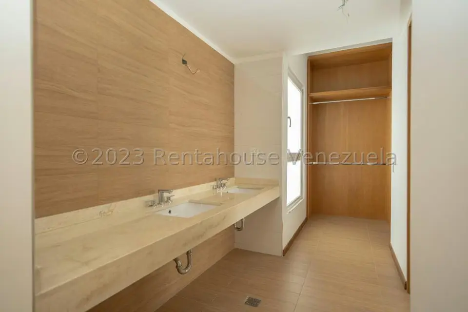 Edificio en Venta en La Castellana, Distrito Metropolitano - 13