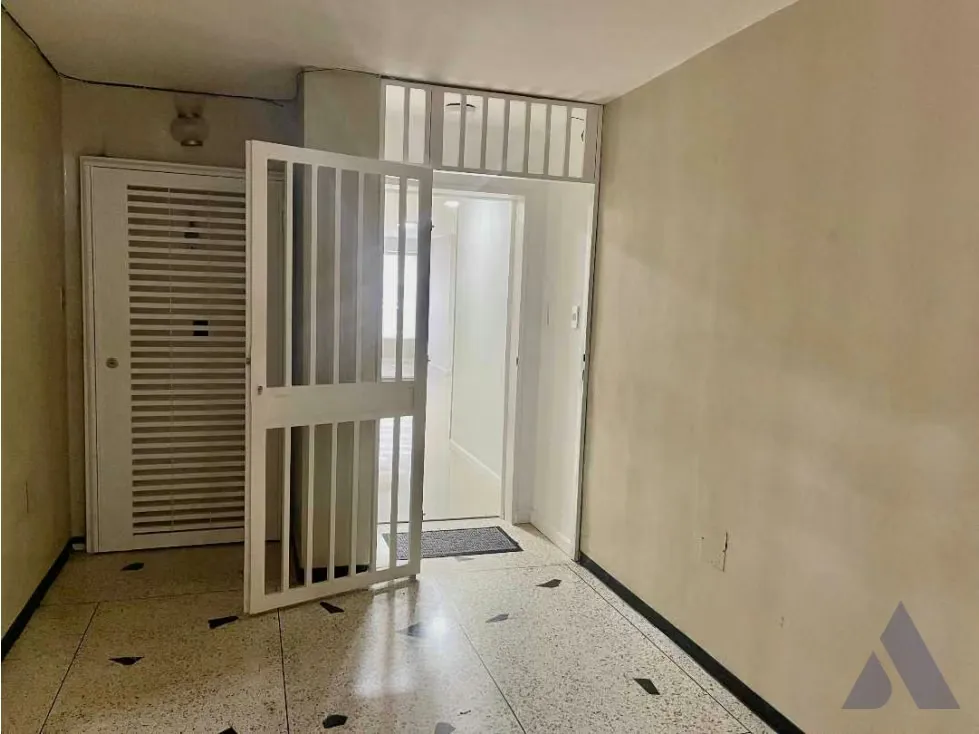 Vendo apartamento 94m2 Caurimare 7051 - 24