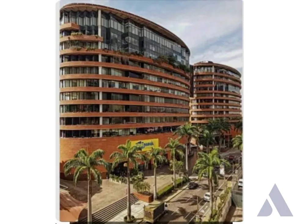 Se alquila local comercial 66m2 C.C San Ignacio La Castellana 4529