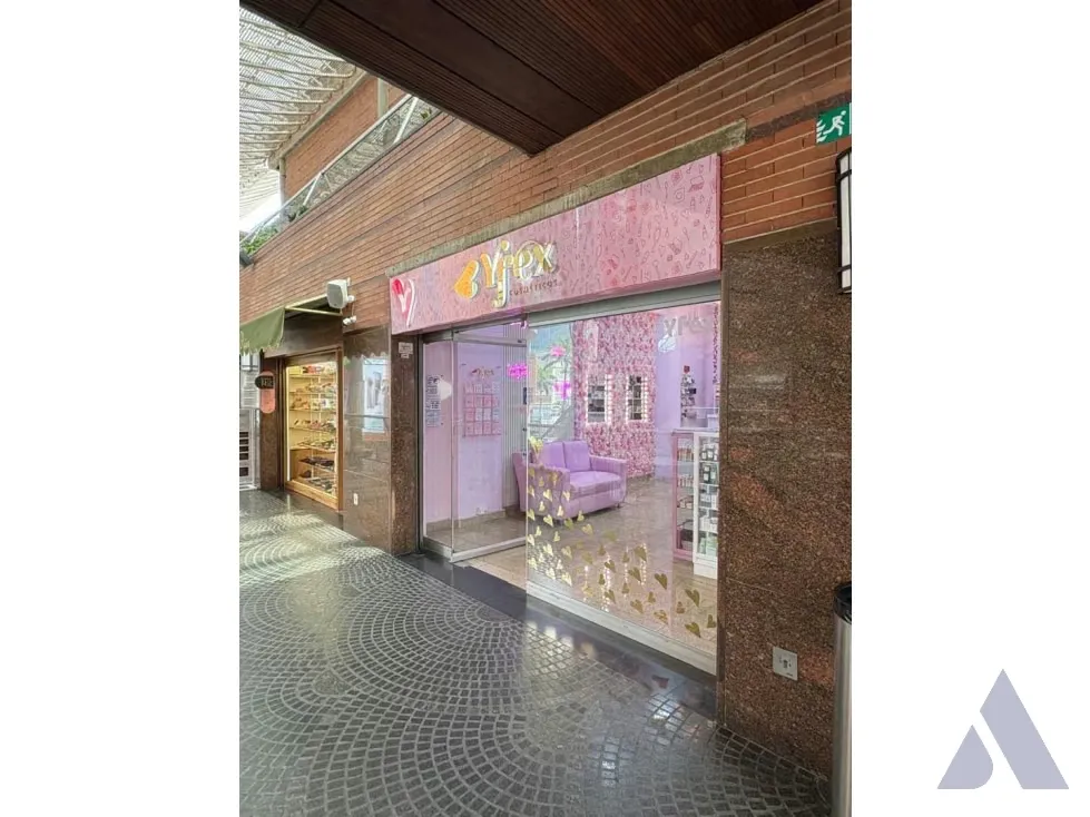 Se alquila local comercial 66m2 C.C San Ignacio La Castellana 4529 - 3