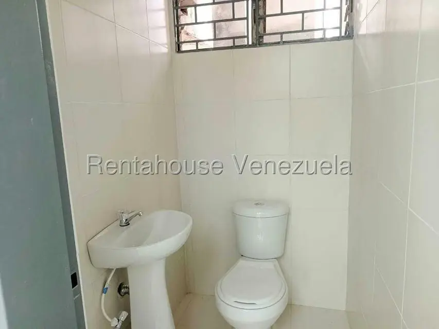 Local Comercial en Alquiler en 5 de Julio, Zulia - 11