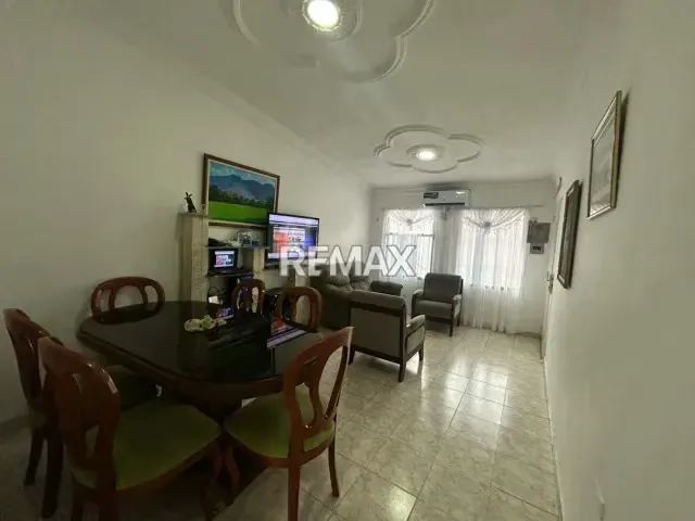 VENTA DE CASA EN LA URB. COLINAS DE BETANIA - 4