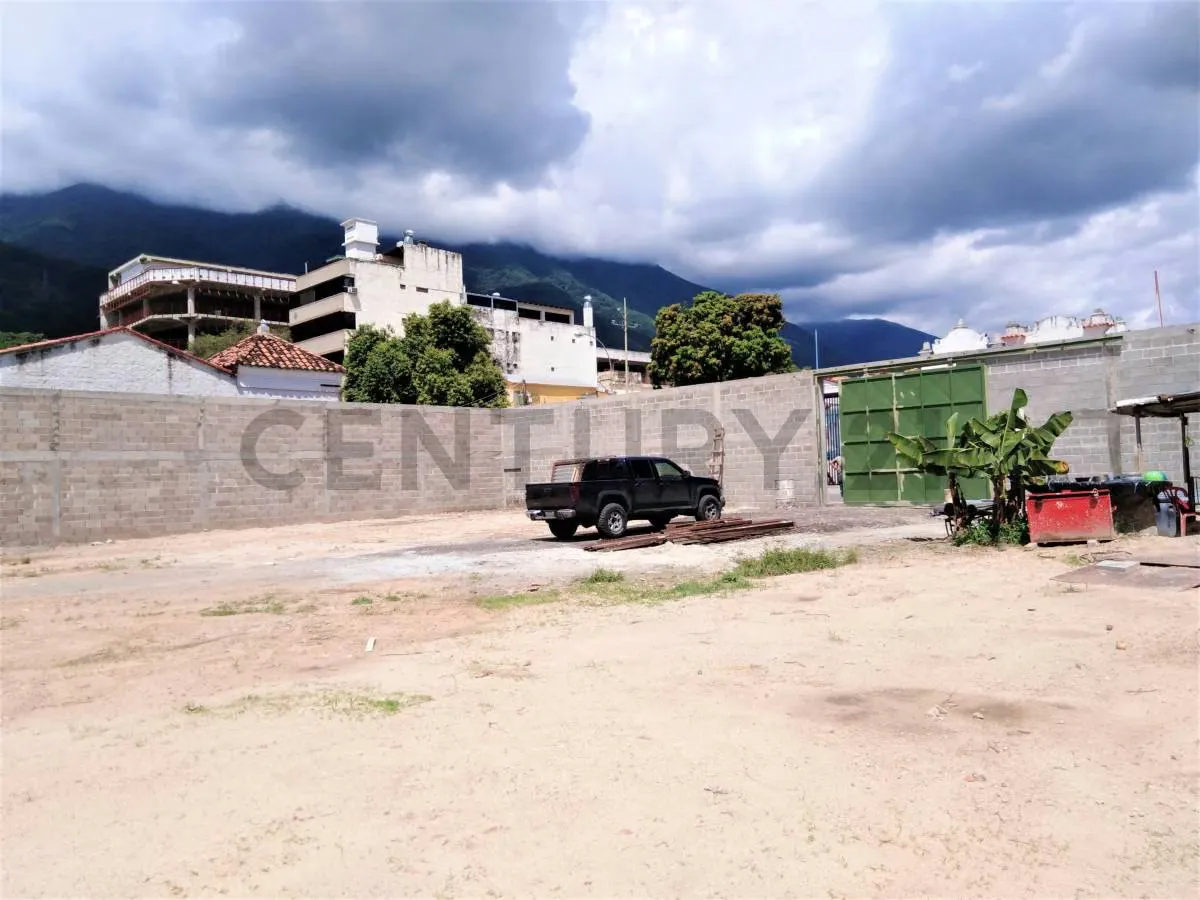 !!!GRAN OPORTUNIDAD DE INVERSIÓN!!! Terreno plano con todos los permisos - 10