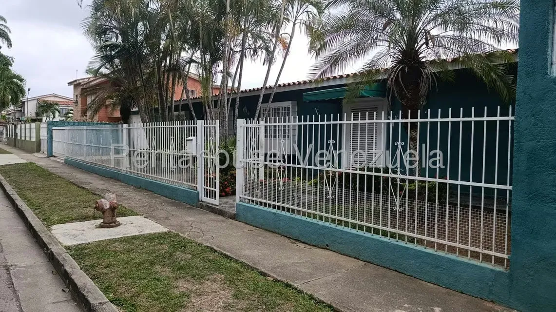 Casa (1 Nivel) en Venta en Trigal Norte, Carabobo - 2