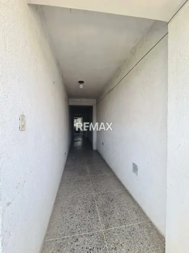 En Venta Edificio Palmierí Guigue - 5