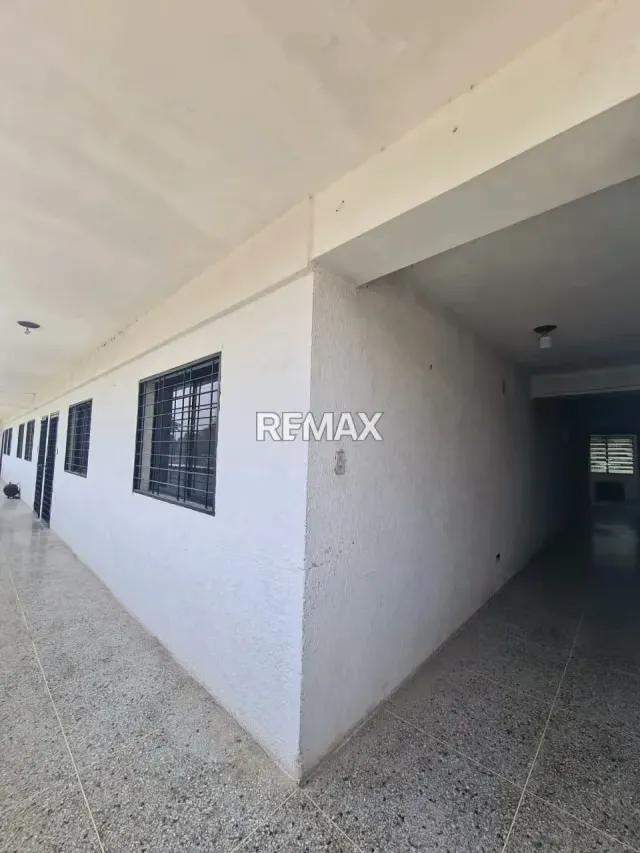 En Venta Edificio Palmierí Guigue - 6