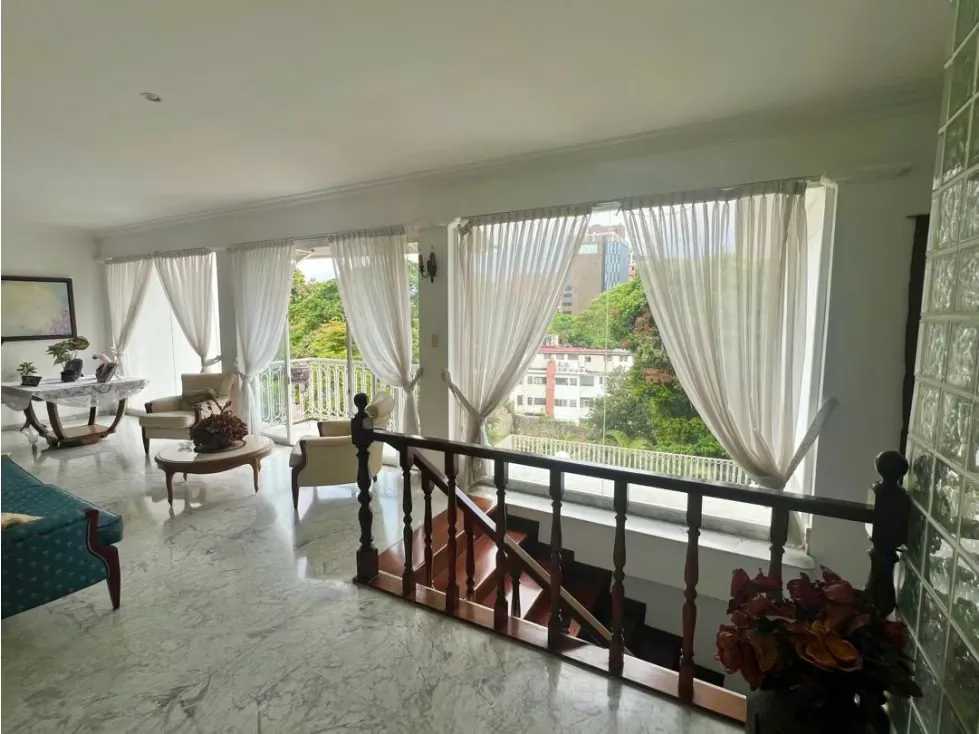 En Venta Casa en Valle Arriba. Baruta - Caracas - 15