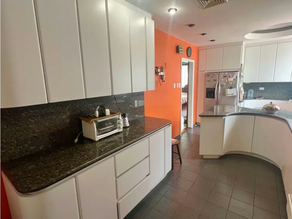 En Venta Casa en Valle Arriba. Baruta - Caracas - 17