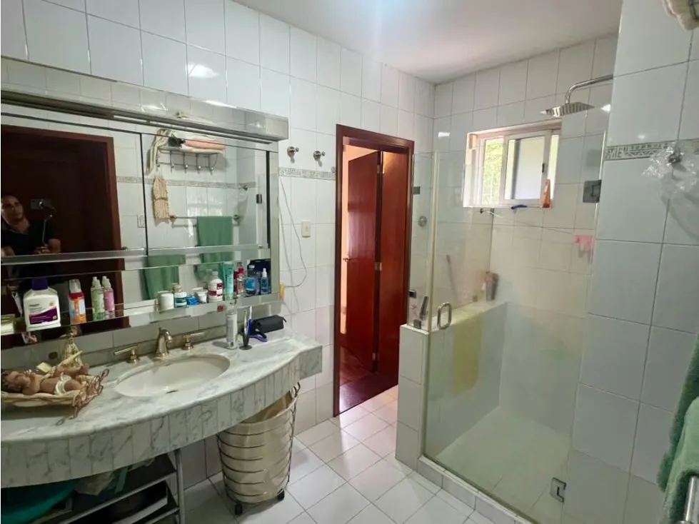 En Venta Casa en Valle Arriba. Baruta - Caracas - 29