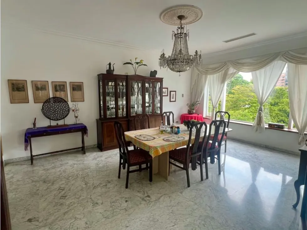 En Venta Casa en Valle Arriba. Baruta - Caracas - 10