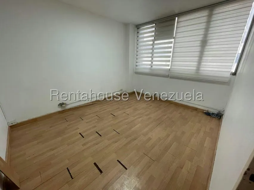 Oficina en Alquiler en El Rosal, Distrito Metropolitano - 7