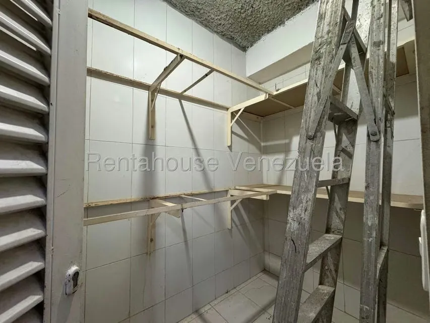 Apartamento (Penthouse) en Alquiler en La Alameda, Distrito Metropolitano - 33