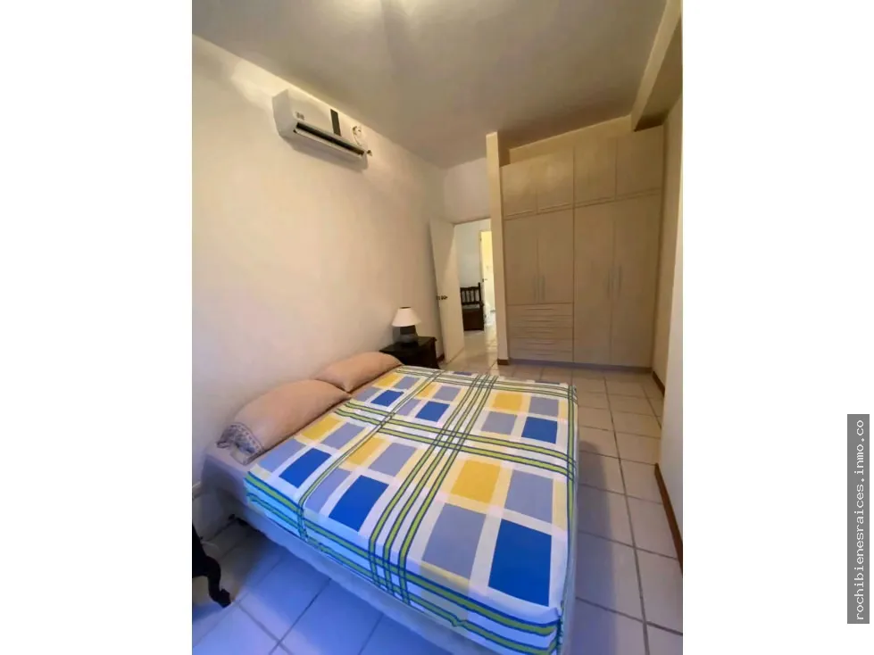Apartamento Residencia Palmeras de Aguasal Higuerote Amoblado. - 16