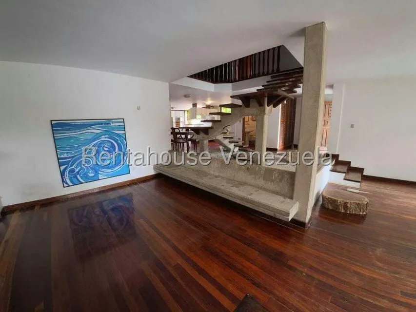 Casa (Duplex) en Alquiler en Oripoto, Distrito Metropolitano - 11