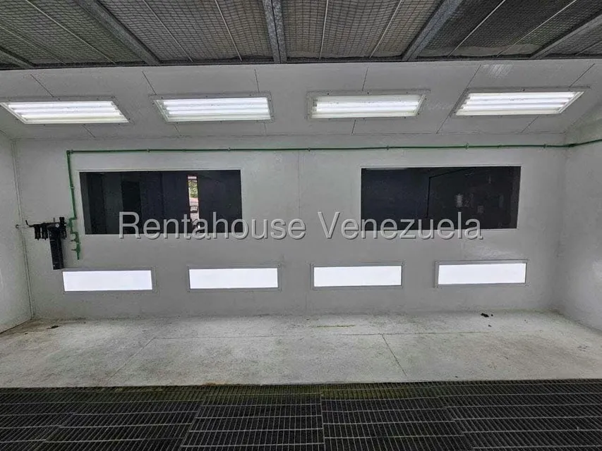 Casa (Duplex) en Alquiler en Oripoto, Distrito Metropolitano - 39