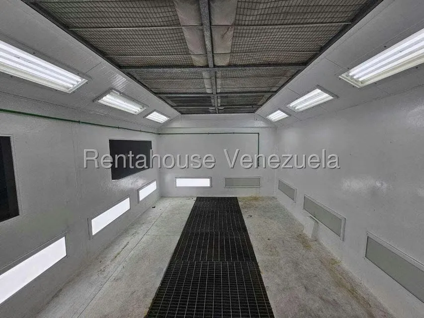 Casa (Duplex) en Alquiler en Oripoto, Distrito Metropolitano - 41