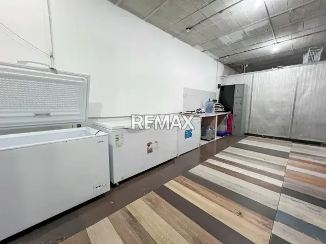 Negocio en venta operativo para carniceria en Bella Vista, Maracaibo - 11