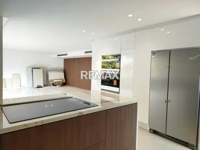 Apartamento P3 244m2 con terraza Los Naranjos de las Mercedes - 4