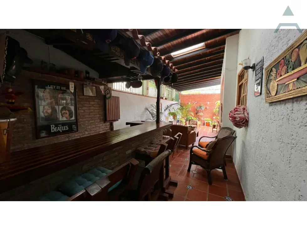 Se vende casa 500m² 7h/5b/4p Los Naranjos - 24