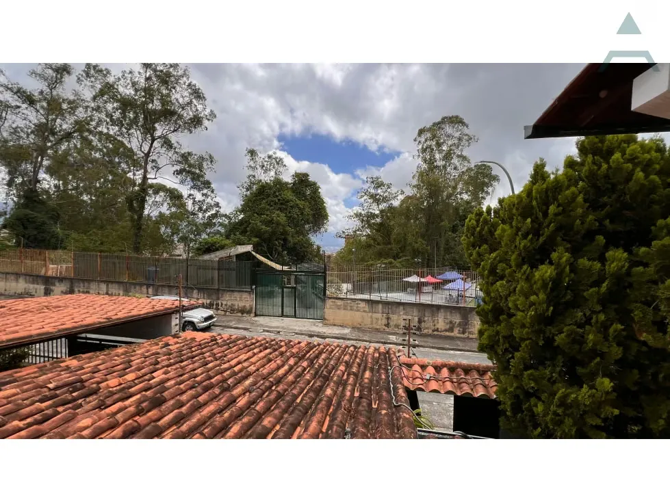 Se vende casa 500m² 7h/5b/4p Los Naranjos - 3