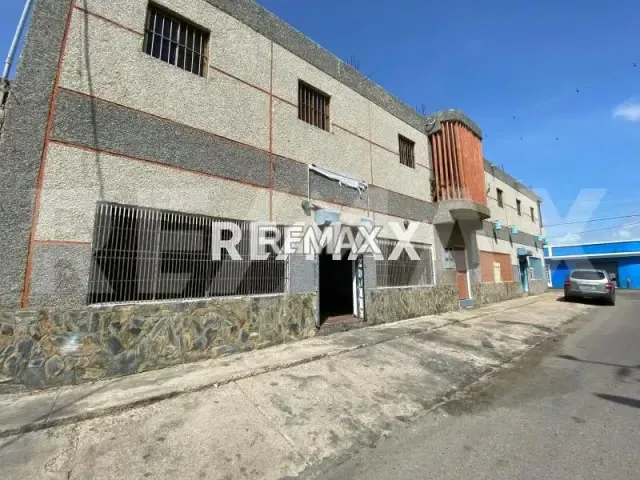 En Venta Local Comercial Calle Altagracia del Centro - 4