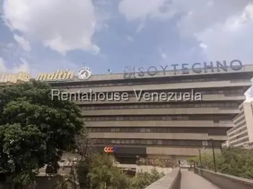 Comercial (Local Comercial) en Venta en Chuao, Distrito Metropolitano