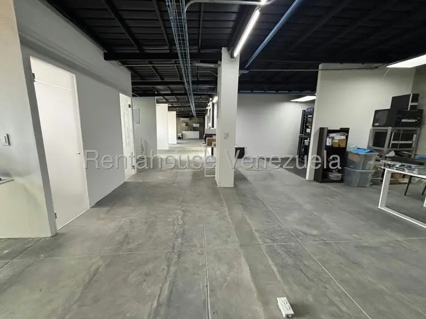 Galpon - Deposito en Venta en La Union, Distrito Metropolitano - 23