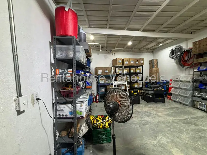Galpon - Deposito en Venta en La Union, Distrito Metropolitano - 31