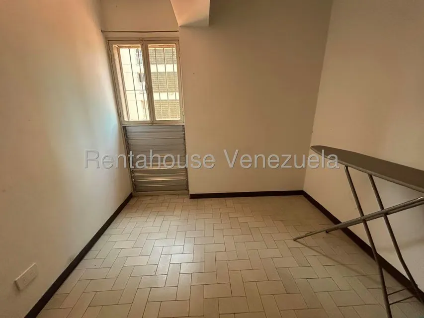Apartamento (1 Nivel) en Alquiler en La Boyera, Distrito Metropolitano - 20