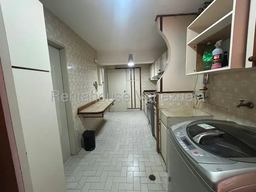 Apartamento (1 Nivel) en Alquiler en La Boyera, Distrito Metropolitano - 8