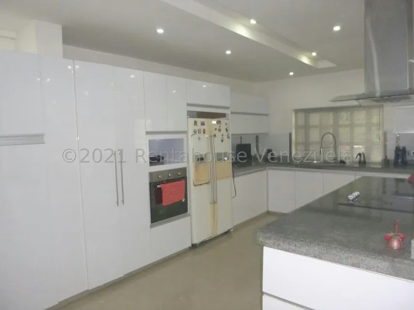 Casa (Duplex) en Venta en Club de Campo, Miranda - 4