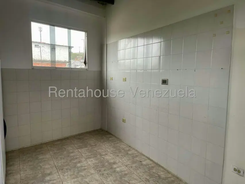 Local Comercial en Alquiler en El Hatillo, Distrito Metropolitano - 5